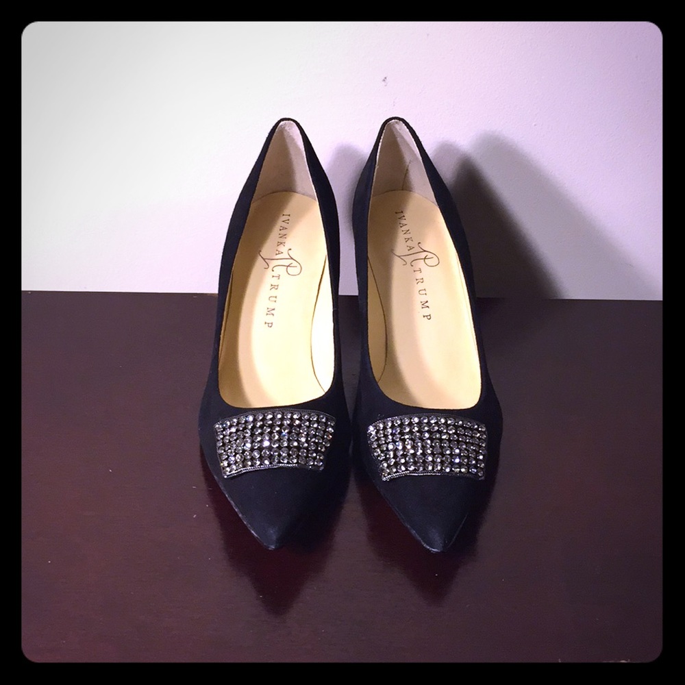 NWOT Black Suede Pumps with Rhinestone (Size 5.5)